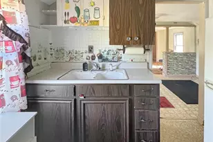 3020 Woodbury Cir, Cantonment, FL 32533 - Photo 8