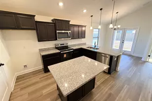 2485 Privet Berry Dr, Gulf Breeze, FL 32563 - Photo 4