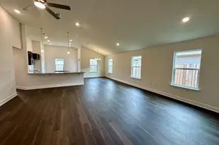 2411 Privet Berry Dr, Gulf Breeze, FL 32563 - Photo 2