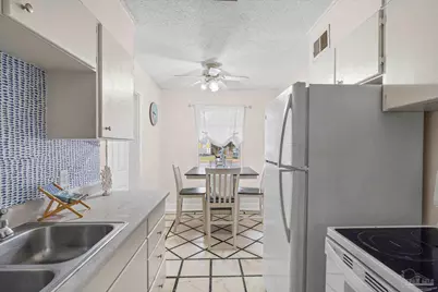 1004 Medford Ave, Pensacola, FL 32505 - Photo 10