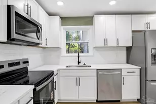 1231 Fort Smith Cir, Pensacola, FL 32505 - Photo 12