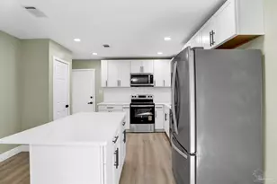 1231 Fort Smith Cir, Pensacola, FL 32505 - Photo 10