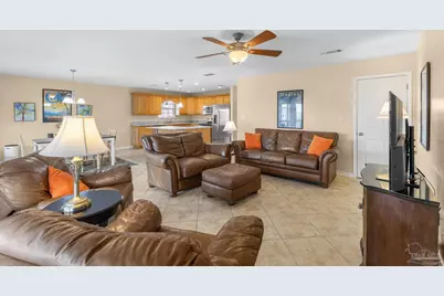 806 Maldonado Dr, Pensacola Beach, FL 32561 - Photo 18