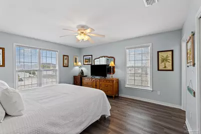 806 Maldonado Dr, Pensacola Beach, FL 32561 - Photo 24