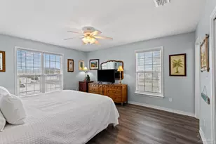 806 Maldonado Dr, Pensacola Beach, FL 32561 - Photo 24