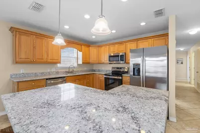 806 Maldonado Dr, Pensacola Beach, FL 32561 - Photo 14