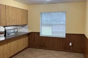 425 Rentz Ave, Pensacola, FL 32507 - Photo 4