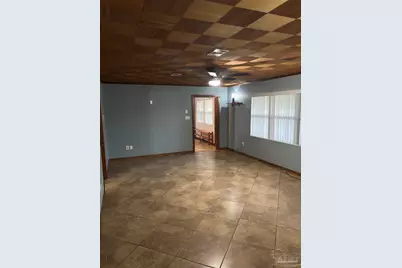 425 Rentz Ave, Pensacola, FL 32507 - Photo 2