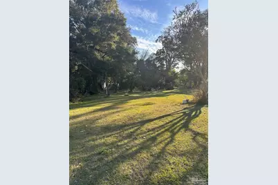 2435 W Belmont St, Pensacola, FL 32505 - Photo 4