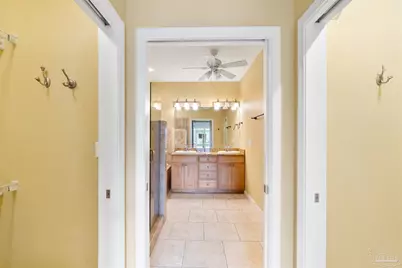 952 Sound Harbor Cir, Gulf Breeze, FL 32563 - Photo 38