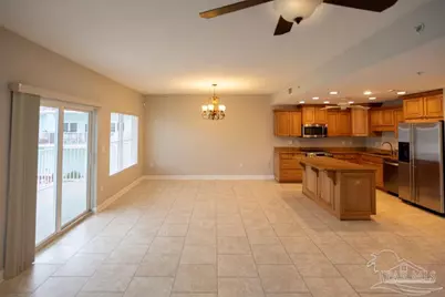 952 Sound Harbor Cir, Gulf Breeze, FL 32563 - Photo 16