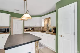 2121 Coral Creek Dr, Pensacola, FL 32506 - Photo 10