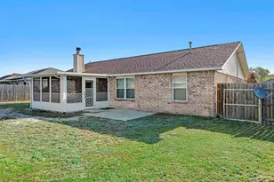 2121 Coral Creek Dr, Pensacola, FL 32506 - Photo 10