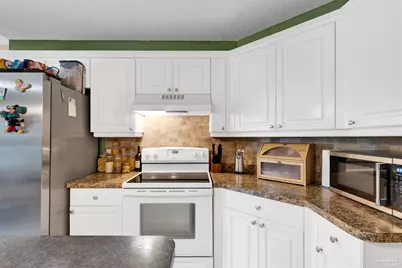 2121 Coral Creek Dr, Pensacola, FL 32506 - Photo 12