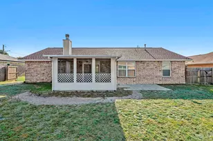 2121 Coral Creek Dr, Pensacola, FL 32506 - Photo 8