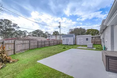 121 SE Gilliland Rd, Pensacola, FL 32507 - Photo 28