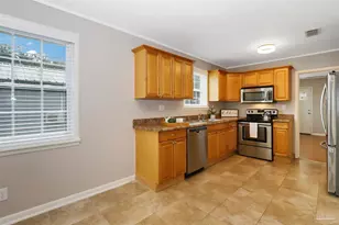 2807 E Brainerd St, Pensacola, FL 32503 - Photo 10