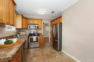 2807 E Brainerd St, Pensacola, FL 32503 - Photo 12