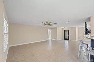 1788 Commander Harvey Ln, Navarre, FL 32566 - Photo 14