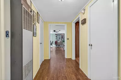 1450 E Burgess Rd, Pensacola, FL 32504 - Photo 16