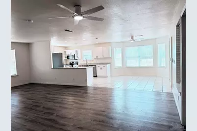 11560 Mobile Hwy, Pensacola, FL 32526 - Photo 18