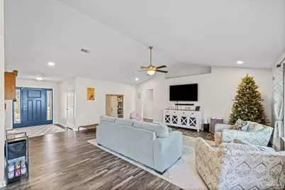 6759 Fort Deposit Dr, Pensacola, FL 32526 - Photo 8