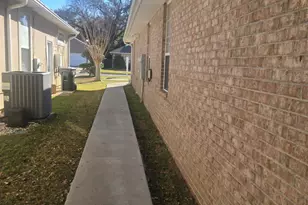 1006 Patriot Pl, Pensacola, FL 32534 - Photo 16