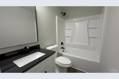 5787 Graymont Ln, Pensacola, FL 32526 - Photo 12