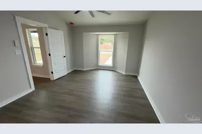 5787 Graymont Ln, Pensacola, FL 32526 - Photo 20