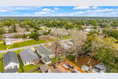 1649 Hatton St, Pensacola, FL 32503 - Photo 42