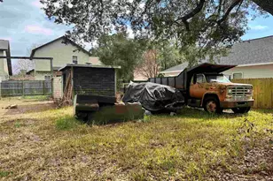 2206 Janet St, Navarre, FL 32566 - Photo 6