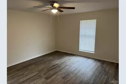 4628 Pebble Creek Dr, Pensacola, FL 32526 - Photo 10