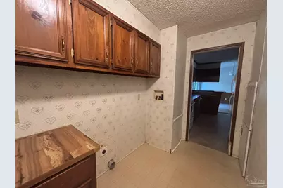 4008 Scottsdale Ave, Pace, FL 32571 - Photo 6