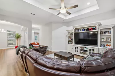 6782 Beaudry Ln, Milton, FL 32570 - Photo 10