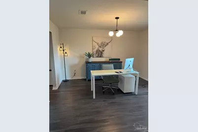 5710 Peach Dr, Milton, FL 32571 - Photo 8