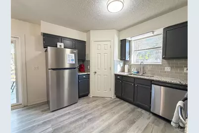 10660 Creek Ridge Dr, Pensacola, FL 32506 - Photo 12