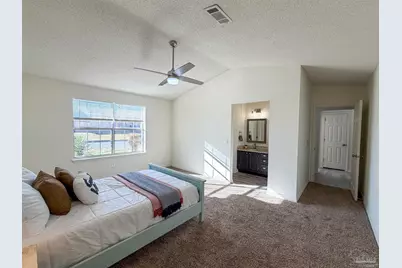 10660 Creek Ridge Dr, Pensacola, FL 32506 - Photo 4