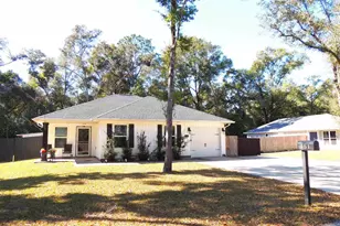 151 Calvert Oaks Dr, Pensacola, FL 32514 - Photo 2
