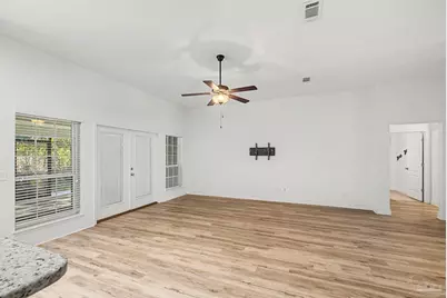 7329 Farmers Rd, Pensacola, FL 32526 - Photo 16