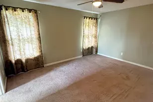 9406 Pine Lilly Ct, Navarre, FL 32566 - Photo 8