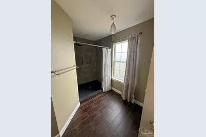 9406 Pine Lilly Ct, Navarre, FL 32566 - Photo 10