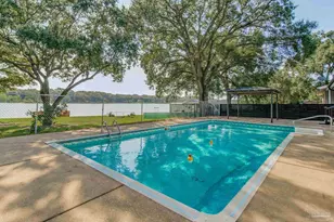 5894 W Shore Dr, Pensacola, FL 32526 - Photo 4