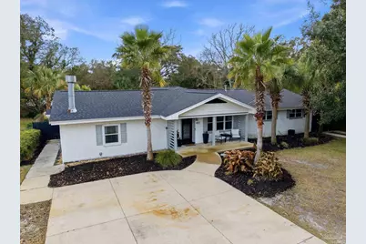 421 Cumberland Ave, Gulf Breeze, FL 32561 - Photo 1