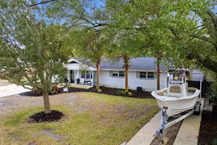 421 Cumberland Ave, Gulf Breeze, FL 32561 - Photo 2