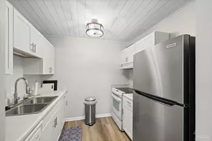 1200 Shoreline Dr, Gulf Breeze, FL 32561 - Photo 8