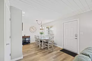 1200 Shoreline Dr, Gulf Breeze, FL 32561 - Photo 14