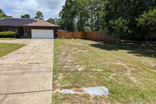 3106 Oriole Dr, Gulf Breeze, FL 32563 - Photo 2