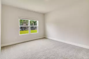 8674 Galatia St, Milton, FL 32583 - Photo 10