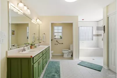 1805 W Ten Mile Rd, Cantonment, FL 32533 - Photo 14