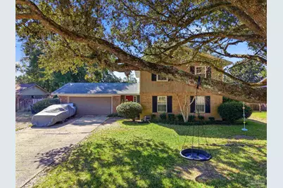 4201 Crawford Dr, Pensacola, FL 32504 - Photo 2